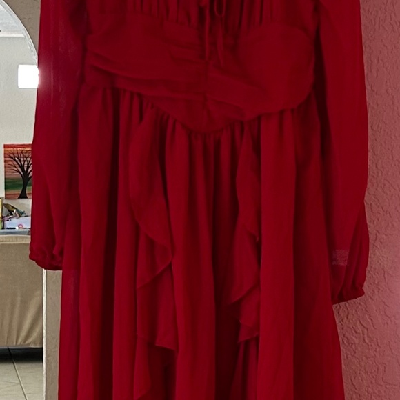 Red party dress - Picture 2 of 5